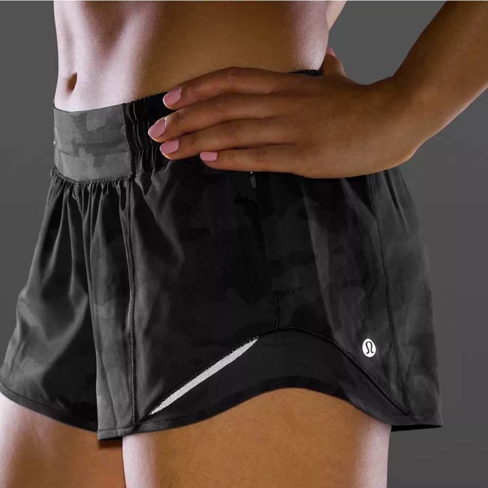 lululemon hotty hot short